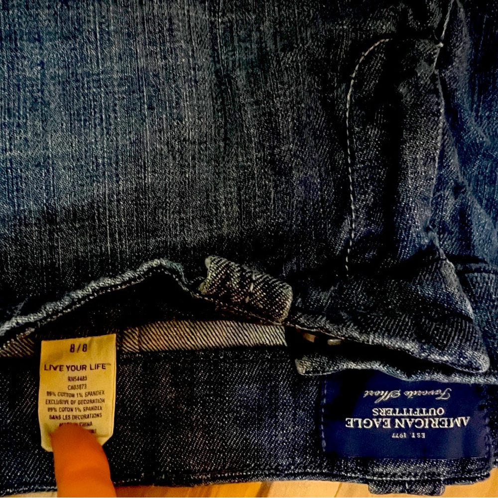 American Eagle favorite short